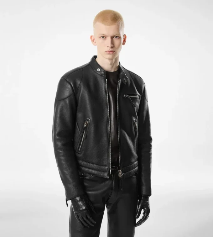 Bikerjack van generfd leer met ritssluiting Bikerjack van generfd leer met ritssluiting