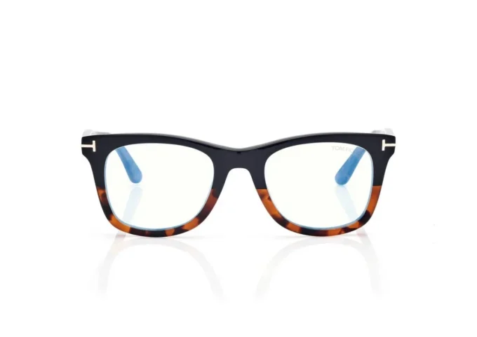 Blue Block vierkante bril met clip-on zonnebril Blue Block vierkante bril met clip-on zonnebril