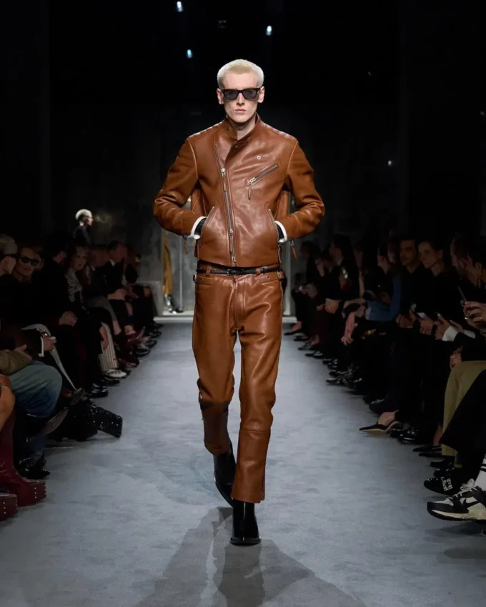 Buffalo Grain Leather Asymmetric Racer Buffalo Grain Leather Asymmetric Racer