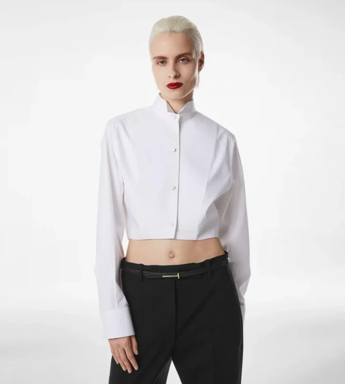 Cropped shirt van gebonden katoen-zijde mix popeline Cropped shirt van gebonden katoen-zijde mix popeline