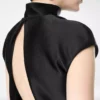 Dubbele zijden duchesse playsuit met uitsnijding