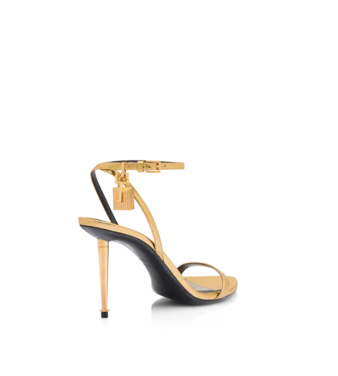 Gelamineerde nappa lederen padlock puntige sandalen 85 mm Gelamineerde nappa lederen padlock puntige sandalen 85 mm