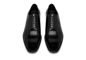 Gepolijst leer Claydon veterschoen