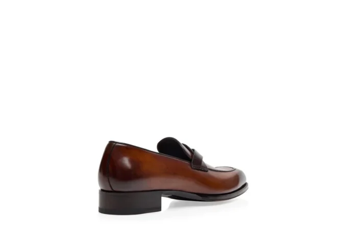 Gepolijste leren Elkan Twisted Band Loafer