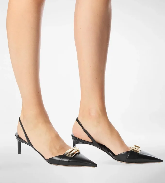 Glanzende leren T Latch Slingback Glanzende leren T Latch Slingback