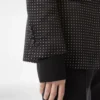 Jacquard polkadot duchesse jasje met enkele rij knopen Jacquard polkadot duchesse jasje met enkele rij knopen