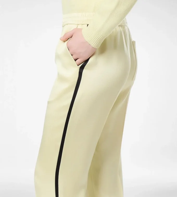 Joggingbroek van dubbel zijdesatijn Joggingbroek van dubbel zijdesatijn