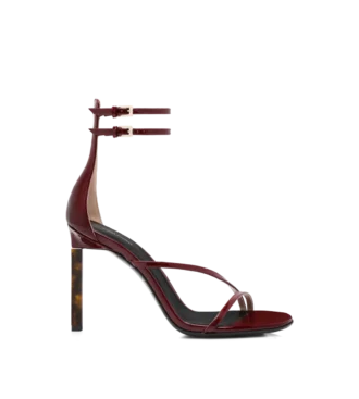 Lakleren sandalen met enkelbandje