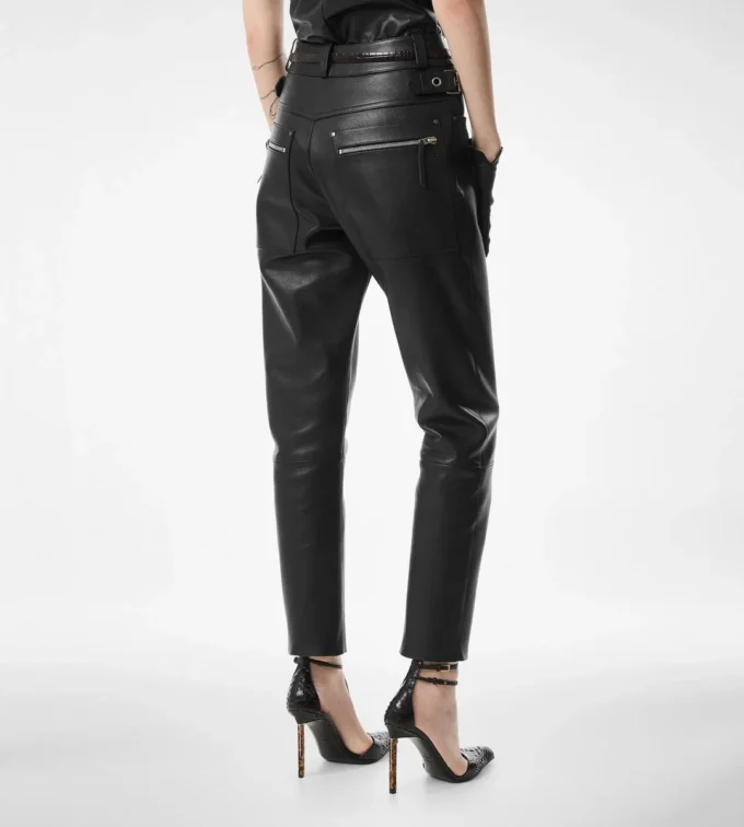 Leren motorbroek met structuur Leren motorbroek met structuur