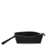 Minimalistische slanke tas van generfd leer met polsbandje