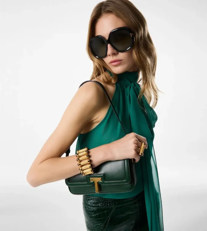 Mouwloze Lavalliere-blouse