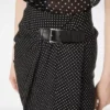 Polkadot zijden sabel wikkelrok met lederen details Polkadot zijden sabel wikkelrok met lederen details