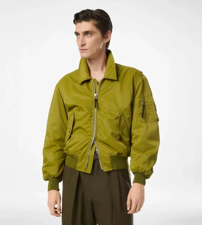 Satijnen nylon bomberjack