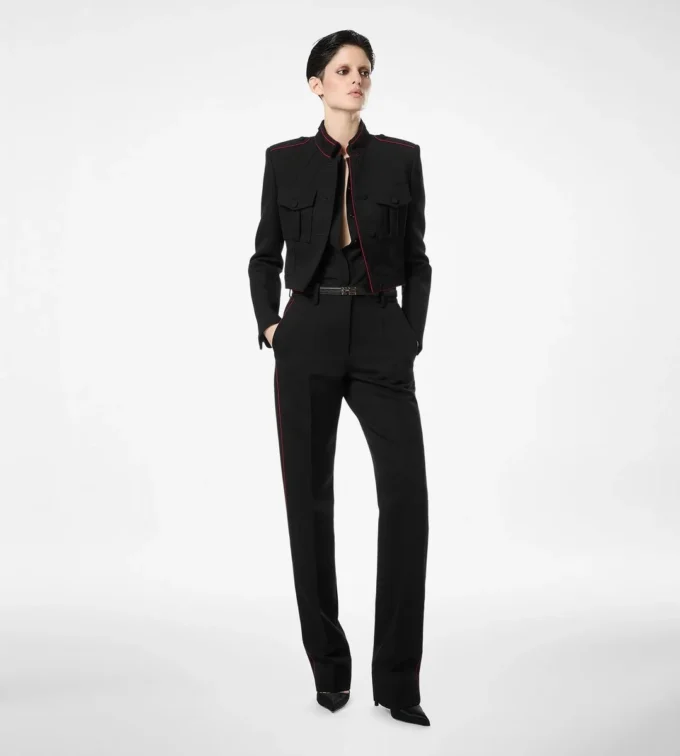 Strakke officiersbroek van wolgabardine met biezen Strakke officiersbroek van wolgabardine met biezen