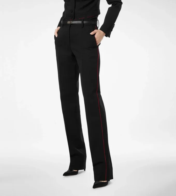 Strakke officiersbroek van wolgabardine met biezen Strakke officiersbroek van wolgabardine met biezen