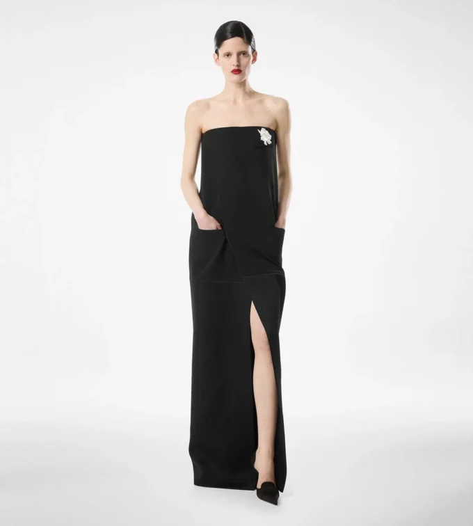 Strakke wollen strapless avondjurk Strakke wollen strapless avondjurk