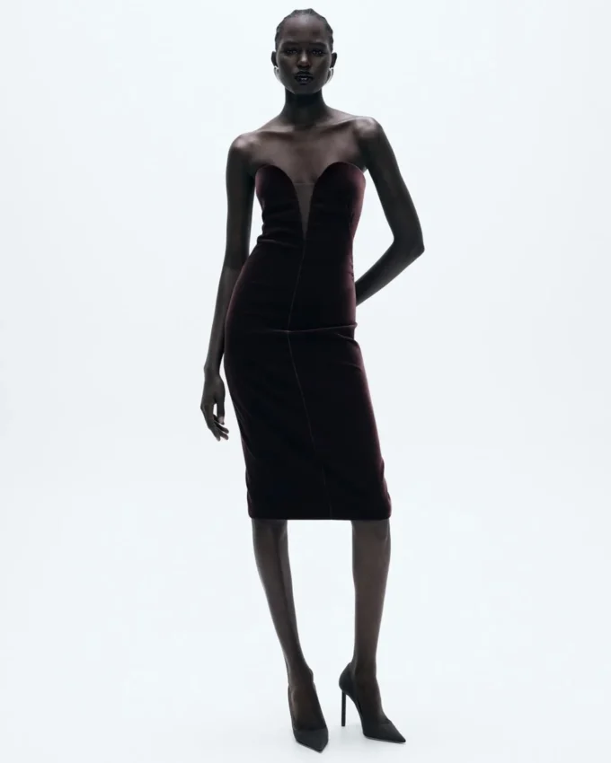 Strapless fluwelen cocktailjurk Strapless fluwelen cocktailjurk