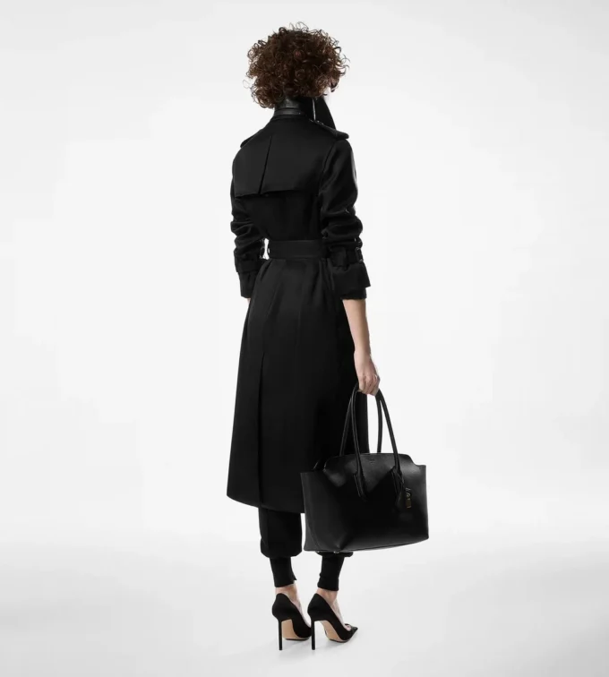 Trenchcoat met leren onderkraag Trenchcoat met leren onderkraag