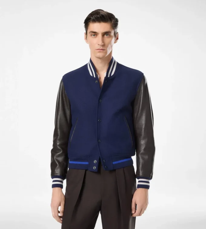 Varsity bomberjack met leren mouwen