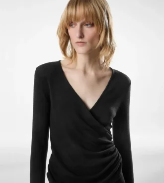 Wollen jumpsuit met lange mouwen en overslag