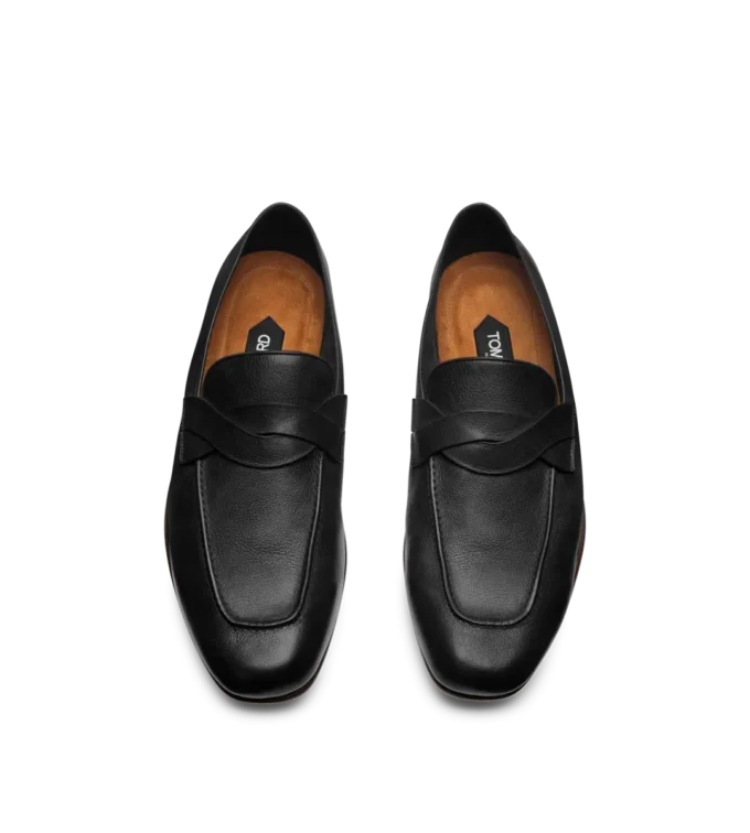 Zachte, soepele leren Gigi Twisted Band Loafer Zachte, soepele leren Gigi Twisted Band Loafer