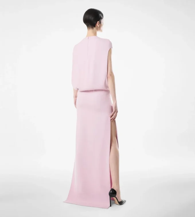 Zijden avondjurk van dubbele georgette stretch Zijden avondjurk van dubbele georgette stretch