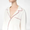 Zijden twill pyjamahemd met biezen en ton sur ton geborduurd TF-logo